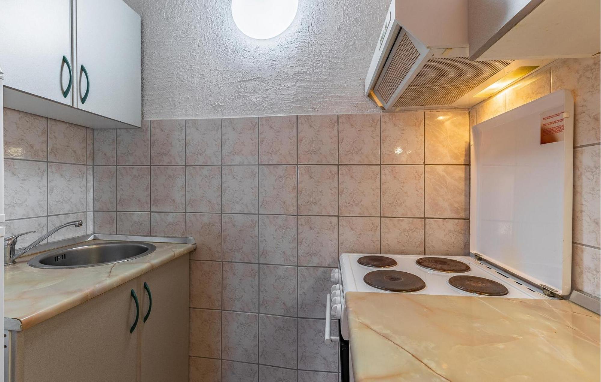 Pet Friendly Apartment In Medulin With Wifi Exterior photo